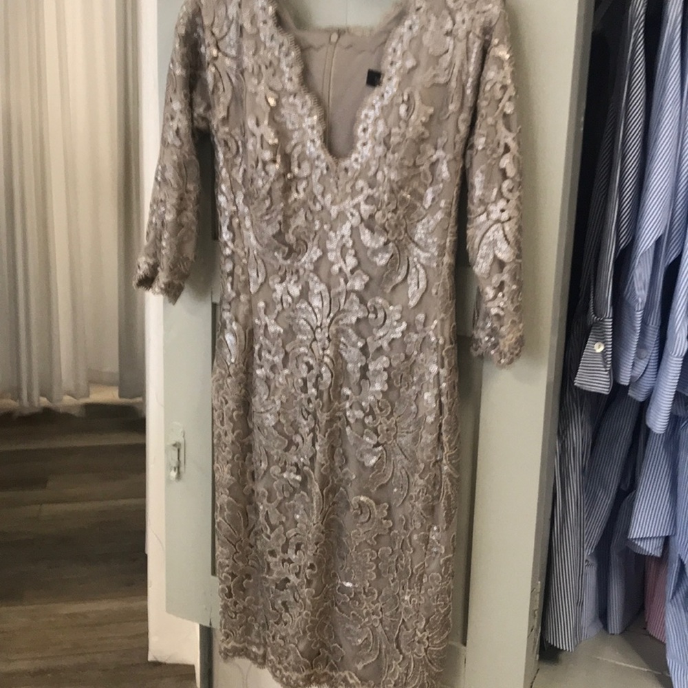 Tadashi shoji velvet burnout cocktail dress